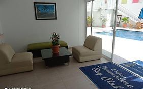 Lindo Apartamento En El Mejor Sector De La Isla. Piscina, Bbq, Playa A 30 Metros